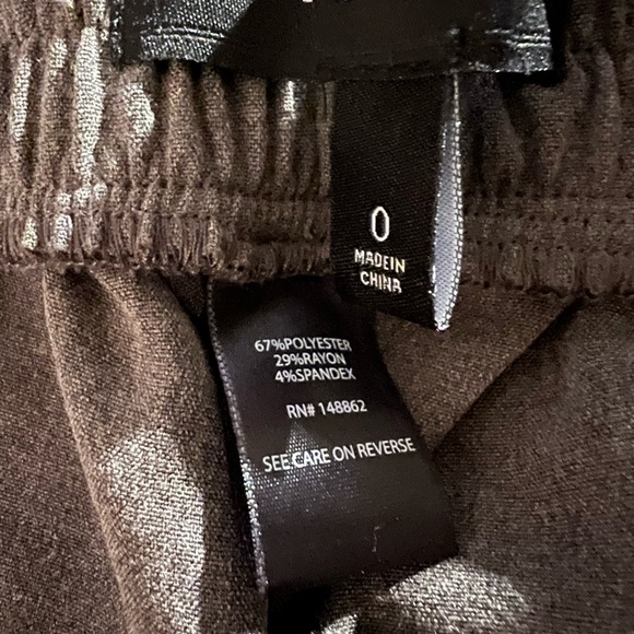 NWT Torrid flat front trouser. Size 0 - Picture 4 of 5